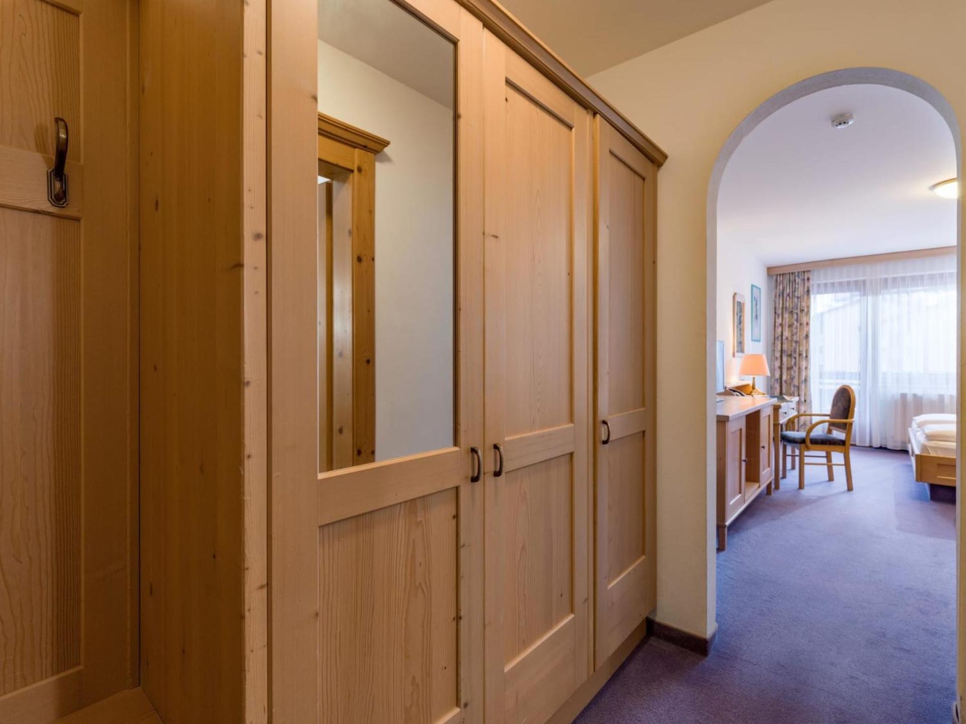 Sonnschein Hotel 4*